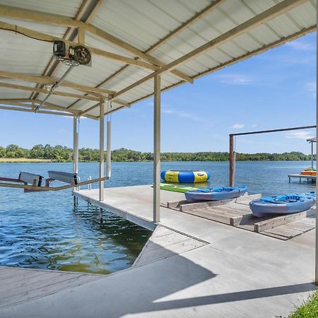 119 Christopher Concierge Services Available Kingsland Exterior photo