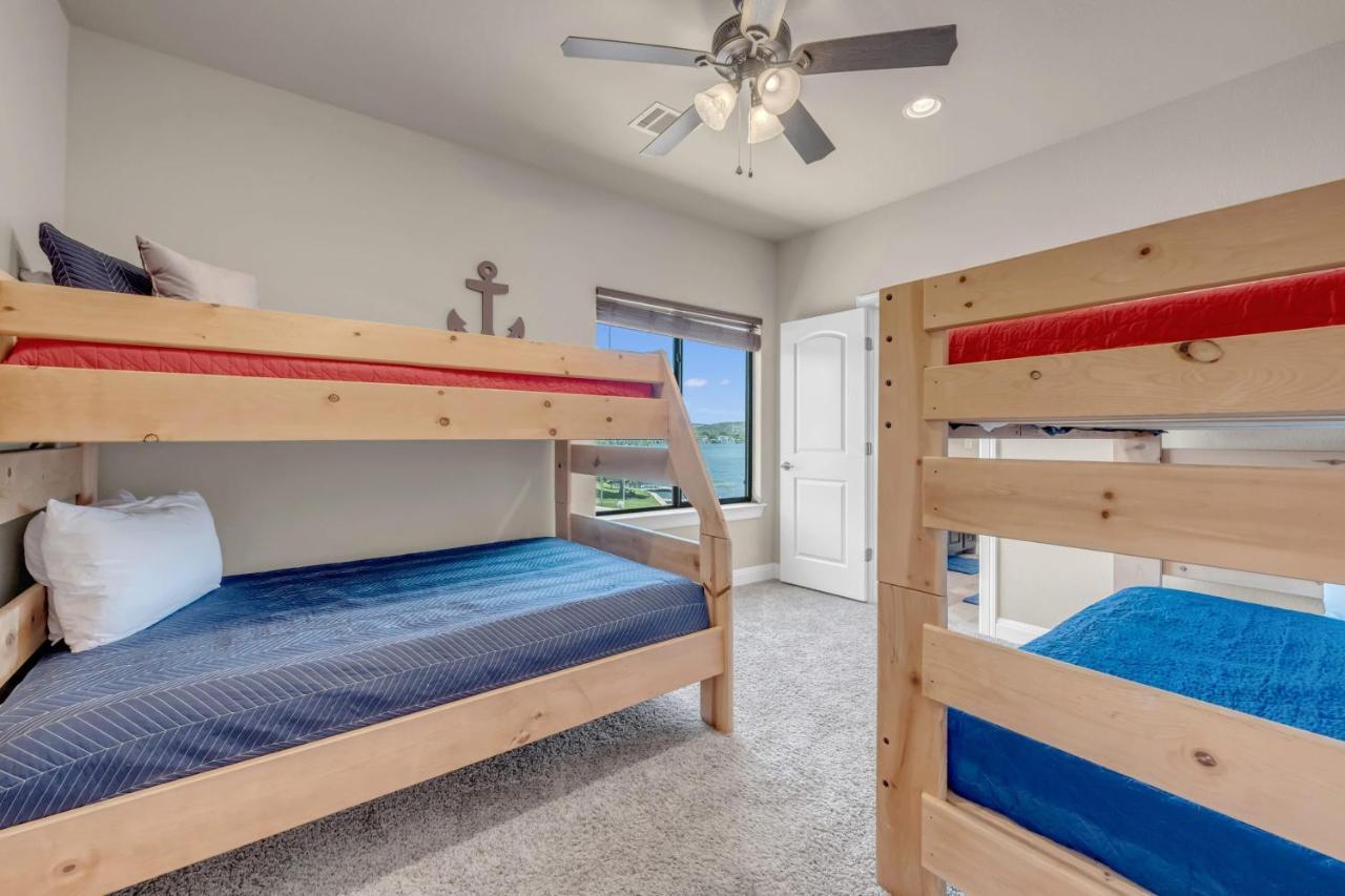 119 Christopher Concierge Services Available Kingsland Exterior photo