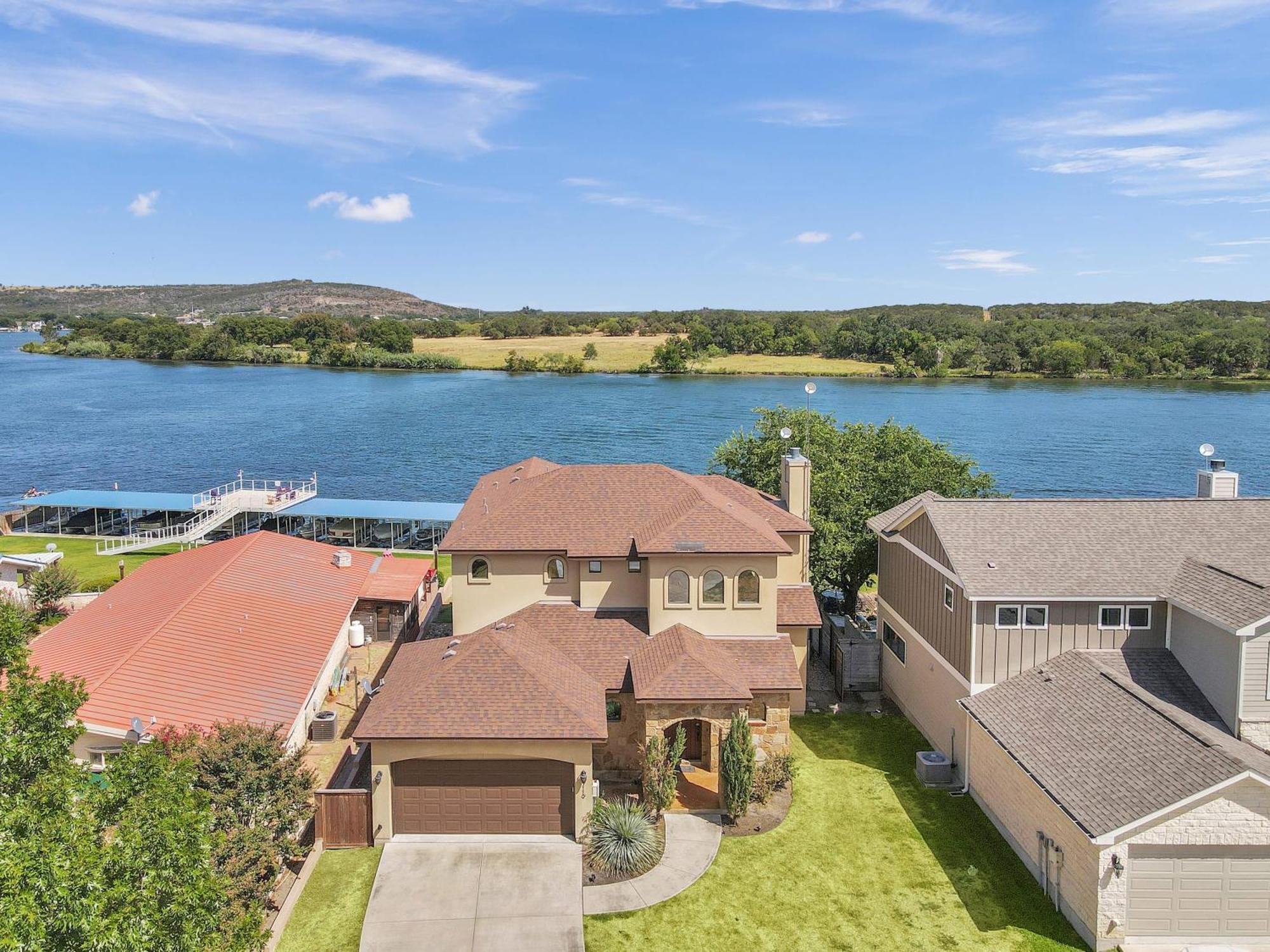 119 Christopher Concierge Services Available Kingsland Exterior photo